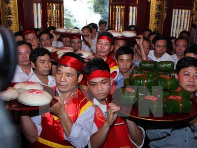 Restoration progress accelerated to welcome Hung Temple festival